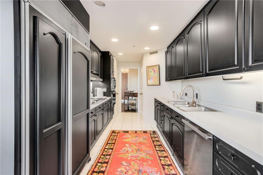 2660 Peachtree Road NW Unit 14B