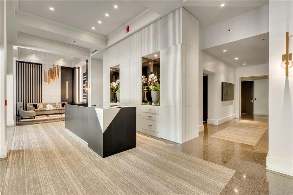 2660 Peachtree Road NW Unit 14B