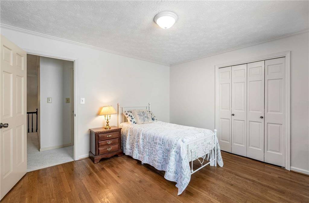 13 Westchester Square
