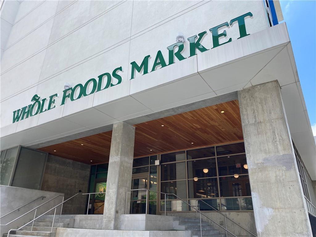 1080 Peachtree Street NE Unit 2201