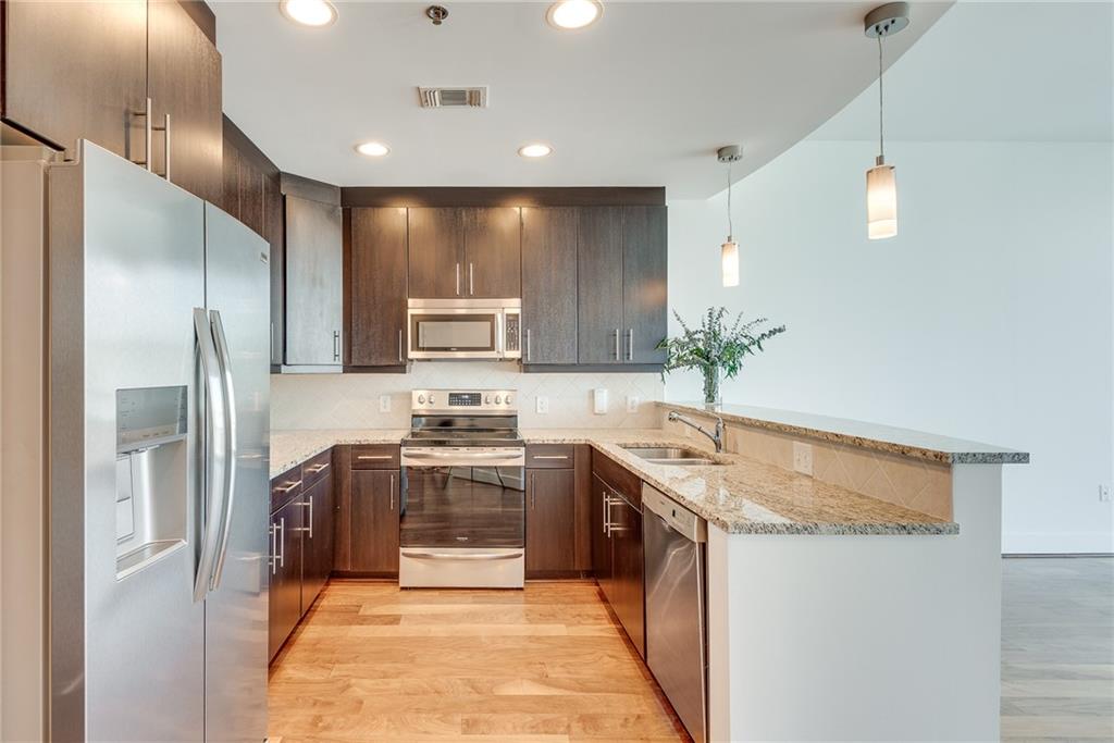 1080 Peachtree Street NE Unit 2201