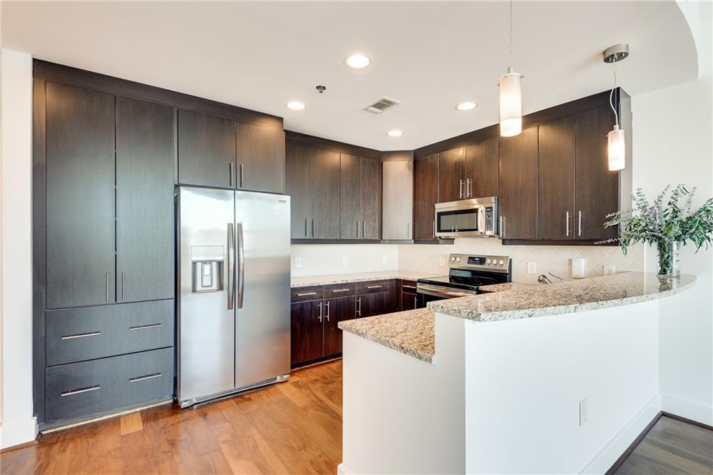1080 Peachtree Street NE Unit 2201