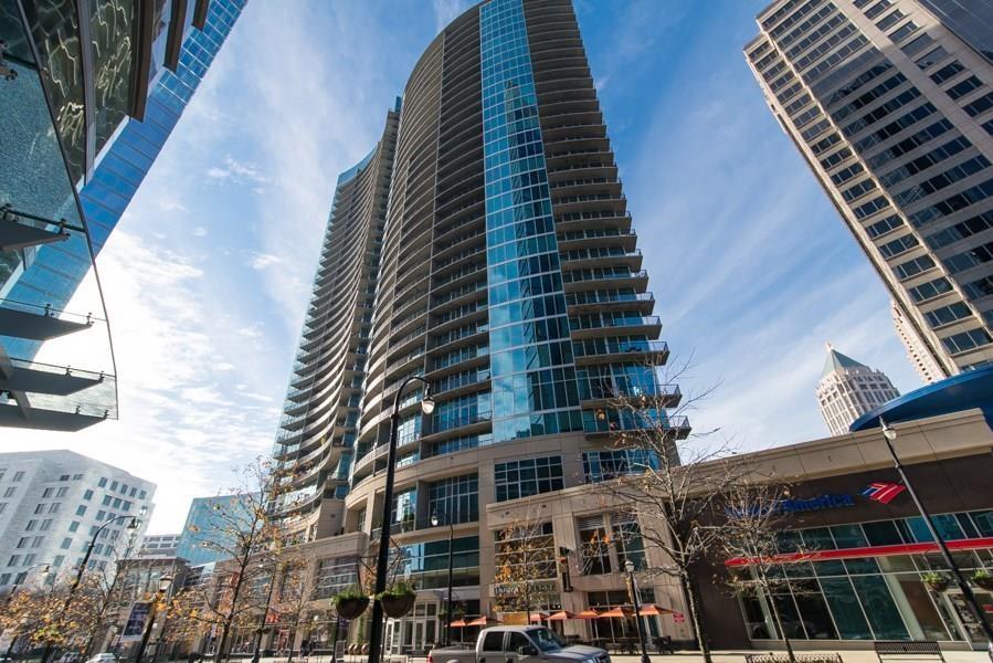 1080 Peachtree Street NE Unit 2201