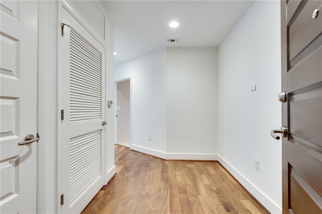 1080 Peachtree Street NE Unit 2201