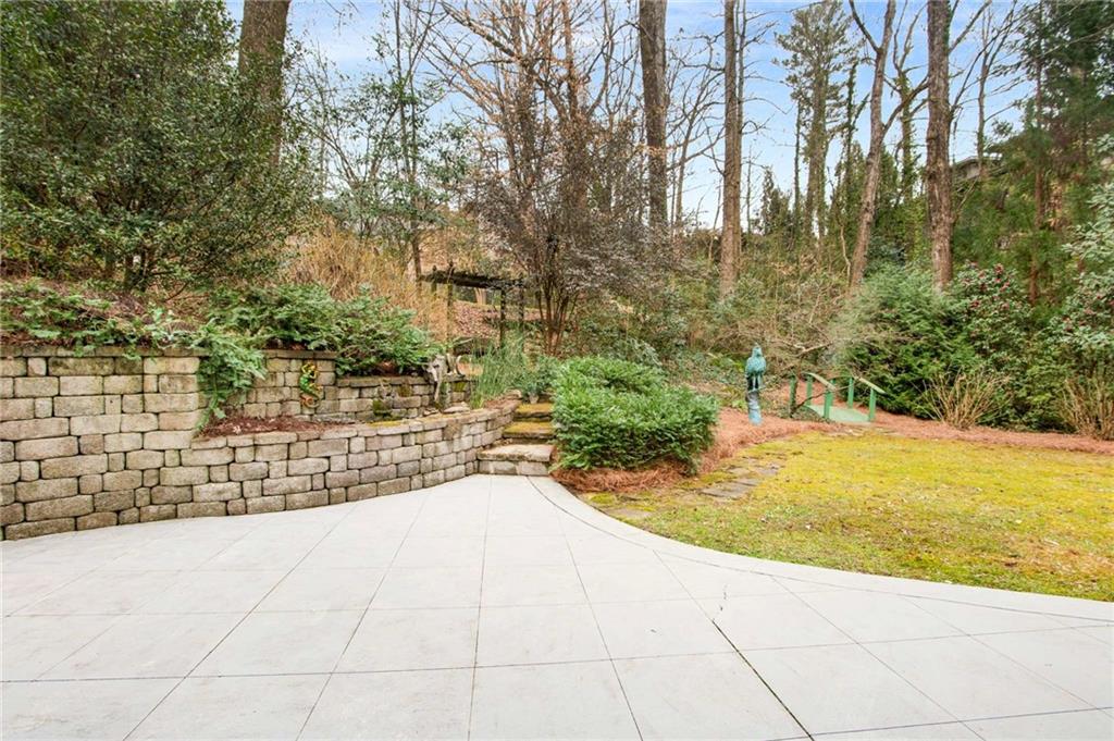 1219 Poplar Grove Drive NE