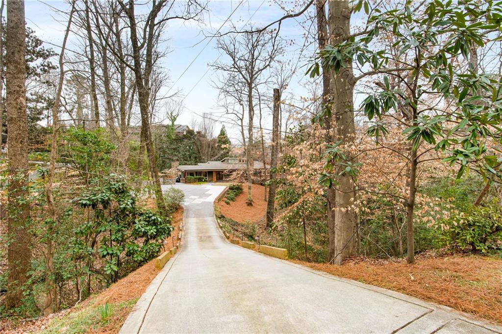 1219 Poplar Grove Drive NE
