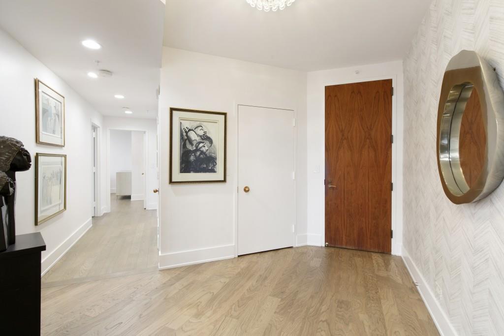 2660 Peachtree Road NW Unit 11-B