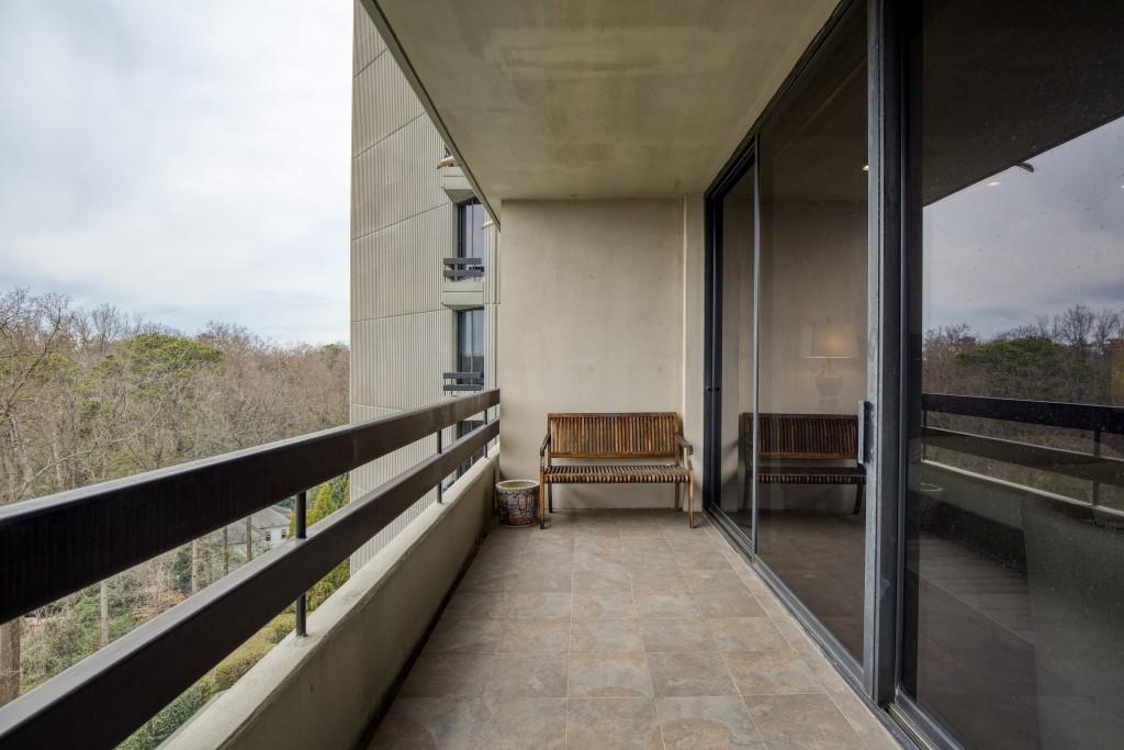 2660 Peachtree Road NW Unit 11-B