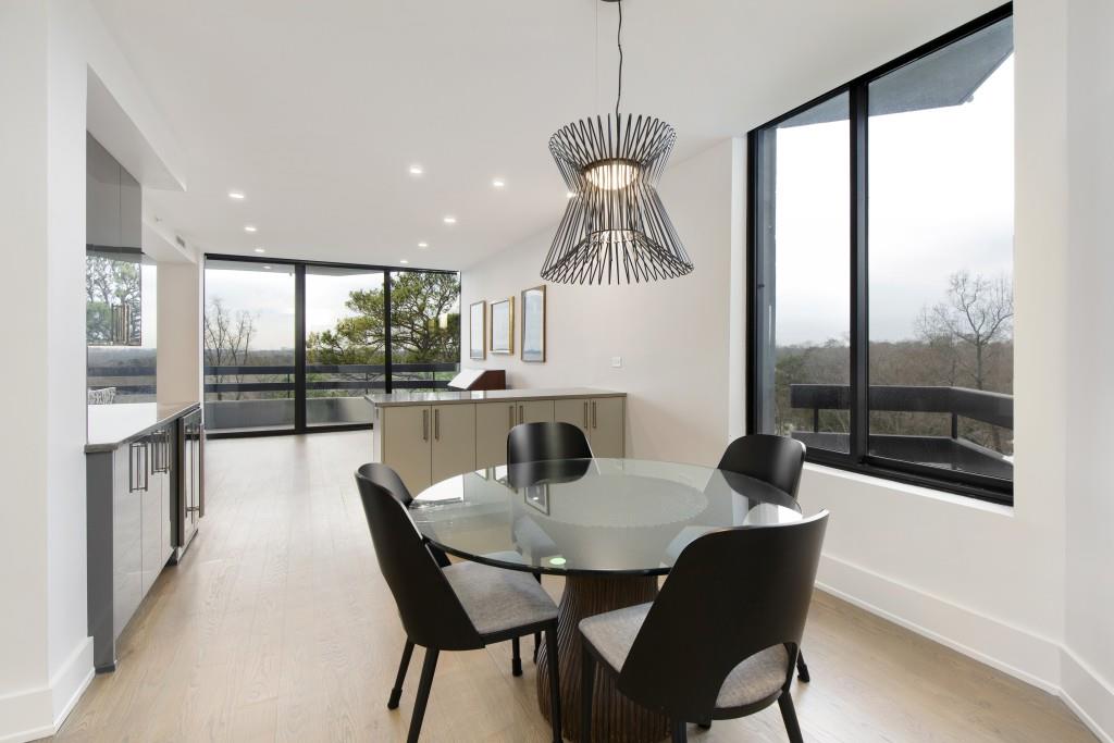 2660 Peachtree Road NW Unit 11-B