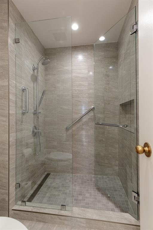 2660 Peachtree Road NW Unit 11-B