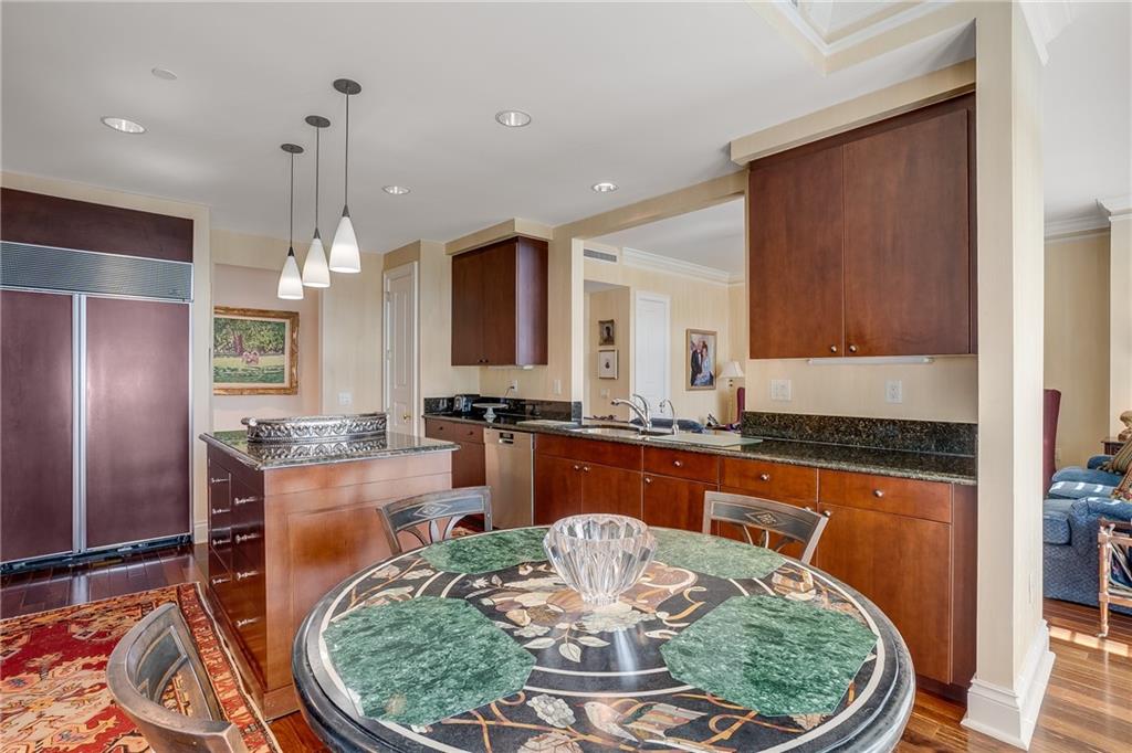 750 Park Avenue NE Unit 14W