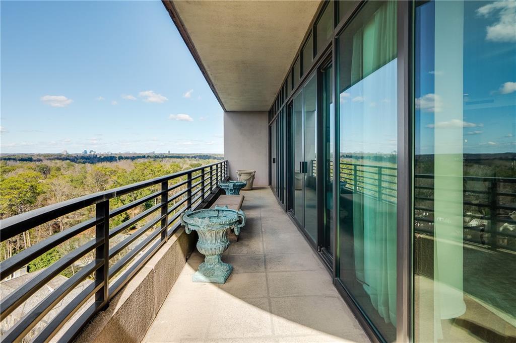 750 Park Avenue NE Unit 14W