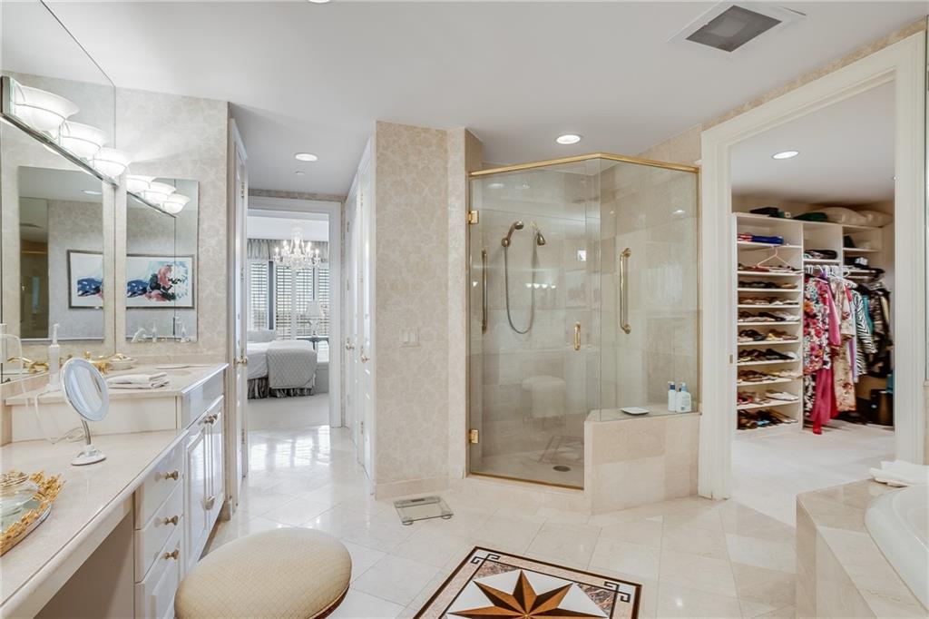 750 Park Avenue NE Unit 14W