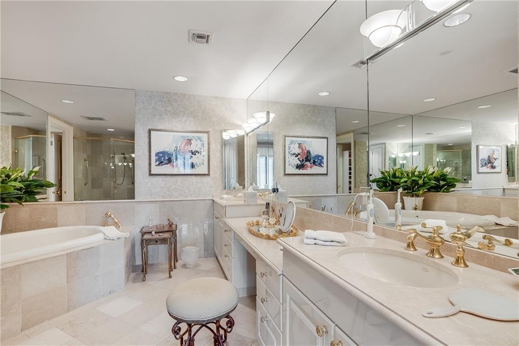 750 Park Avenue NE Unit 14W