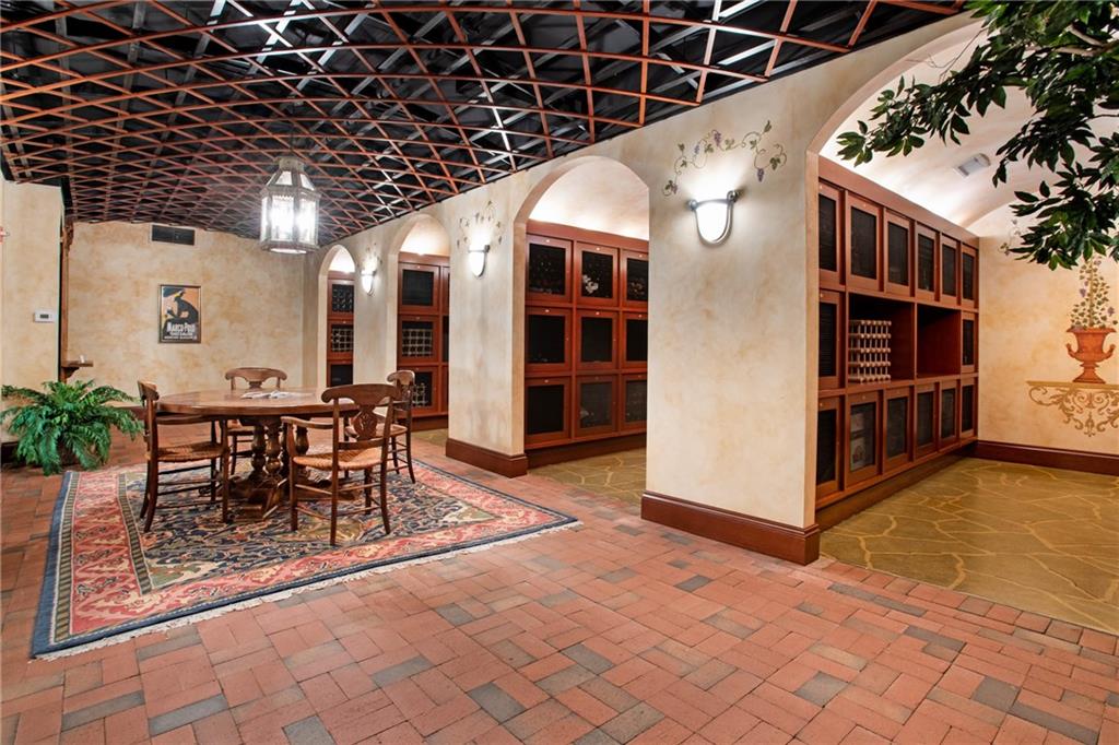 750 Park Avenue NE Unit 14W