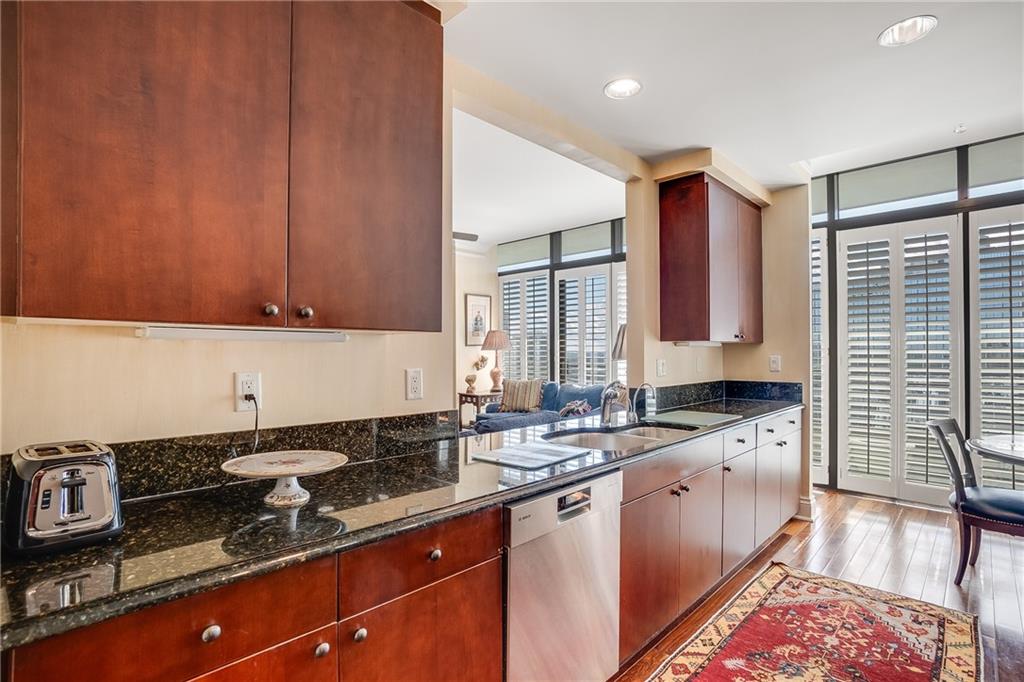 750 Park Avenue NE Unit 14W