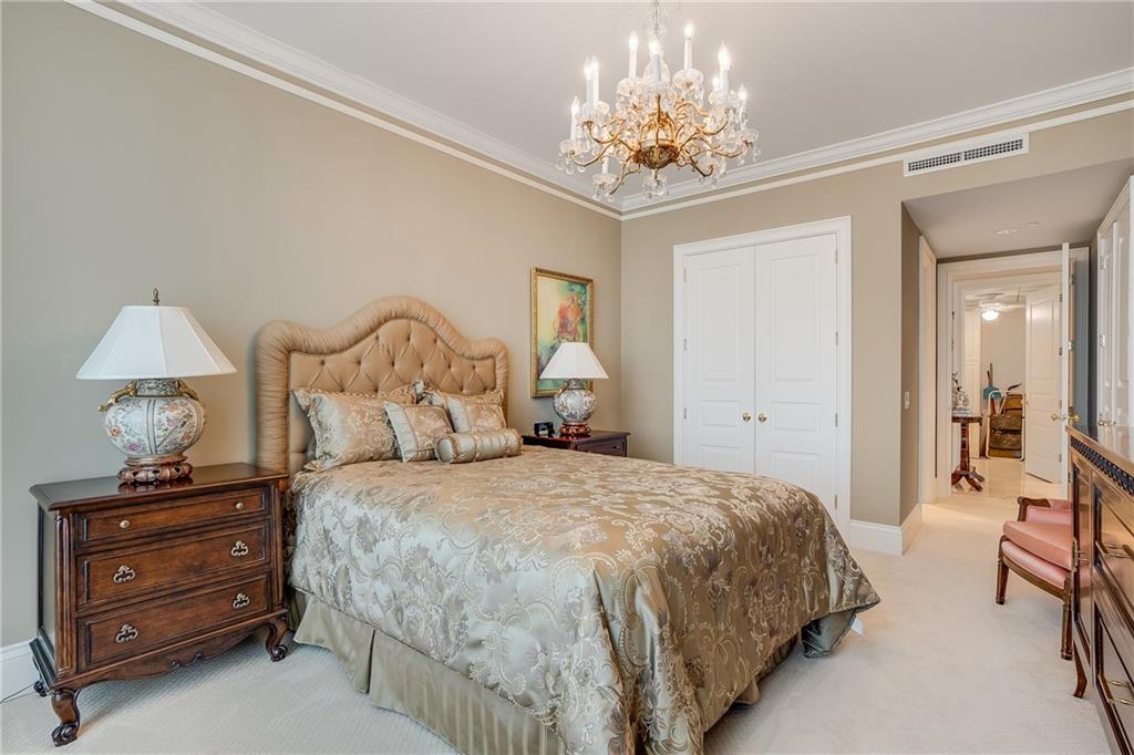 750 Park Avenue NE Unit 14W