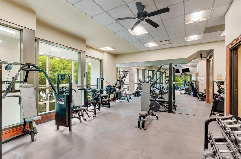 750 Park Avenue NE Unit 14W