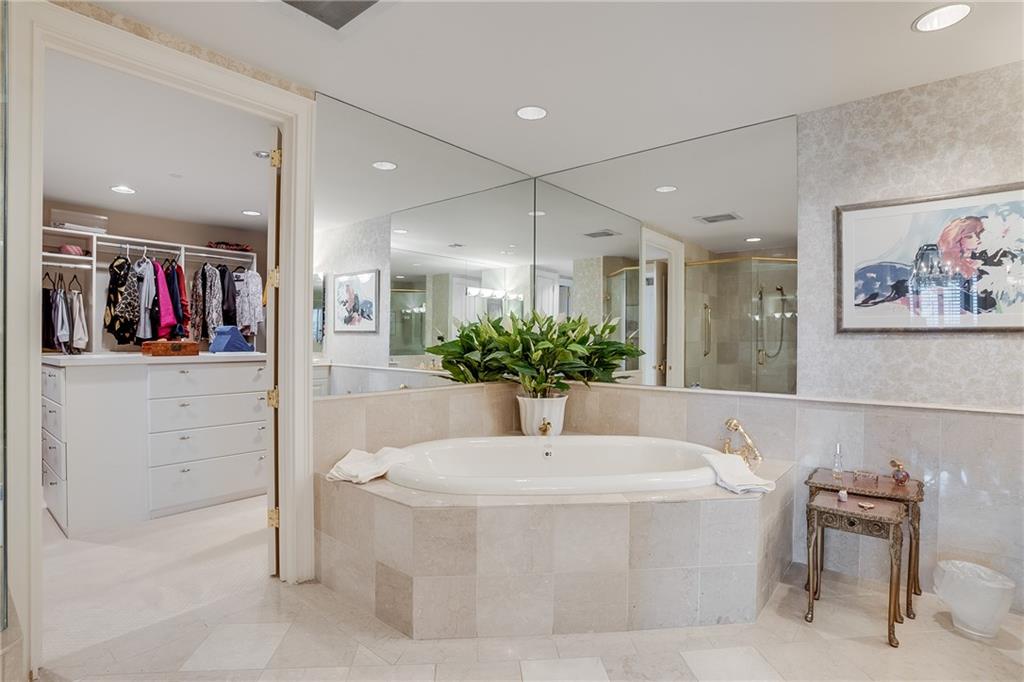 750 Park Avenue NE Unit 14W