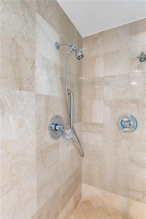 750 Park Avenue NE Unit 14SE