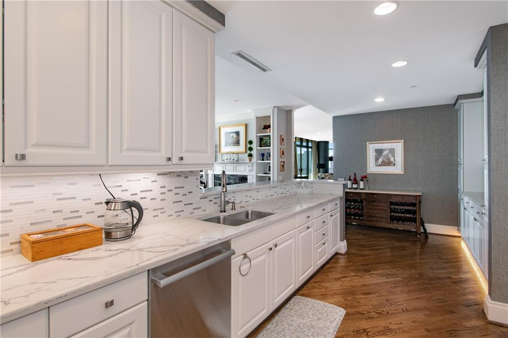 750 Park Avenue NE Unit 14SE