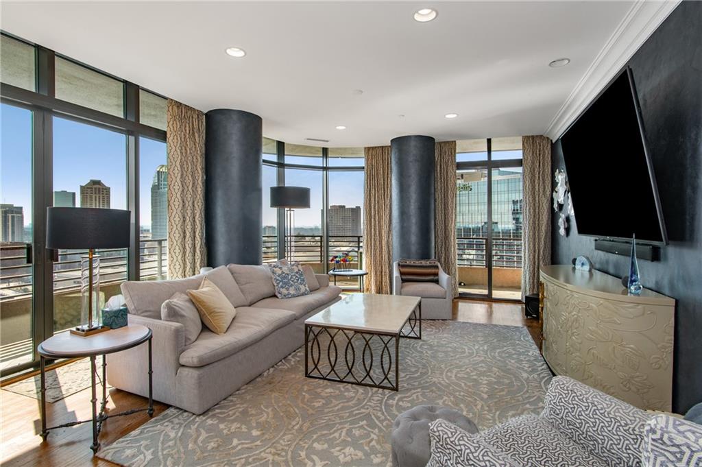 750 Park Avenue NE Unit 14SE