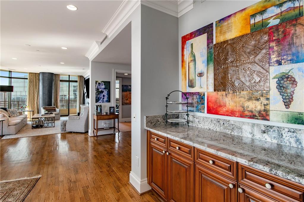 750 Park Avenue NE Unit 14SE