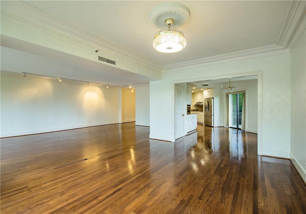 2660 Peachtree Road NW Unit 6E