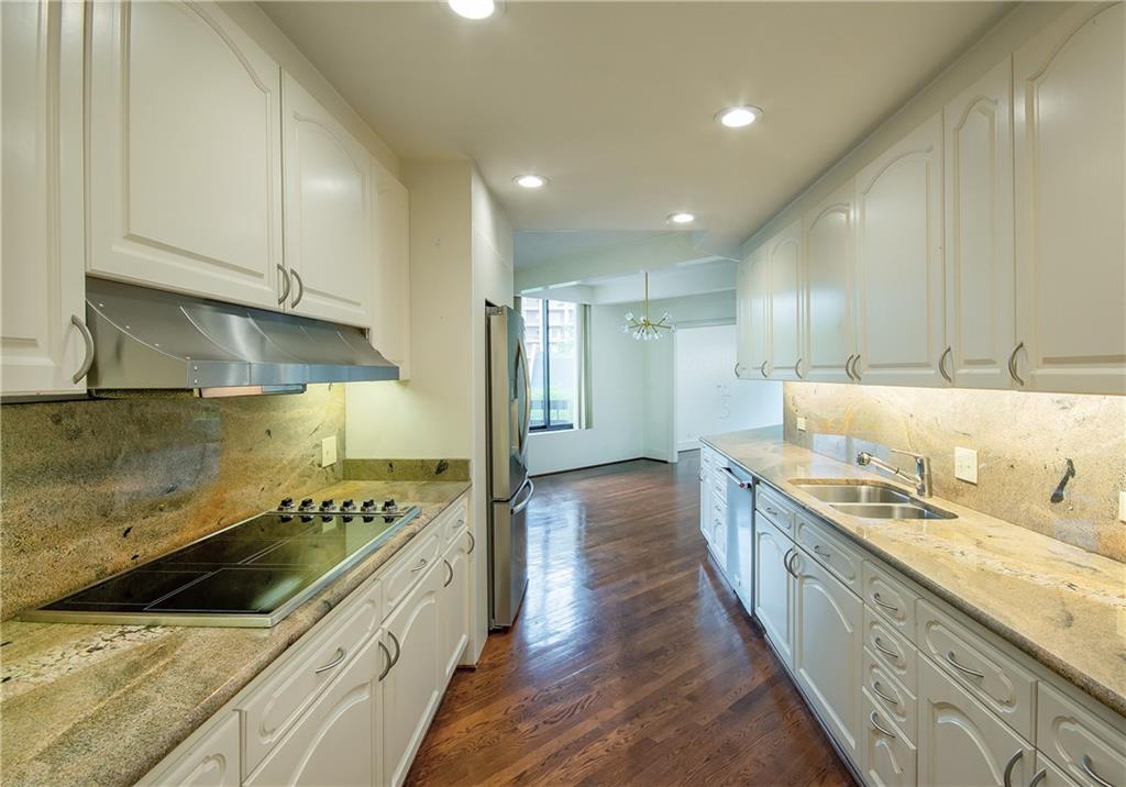 2660 Peachtree Road NW Unit 6E