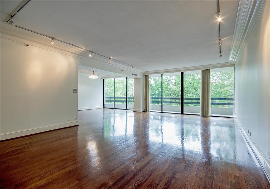 2660 Peachtree Road NW Unit 6E