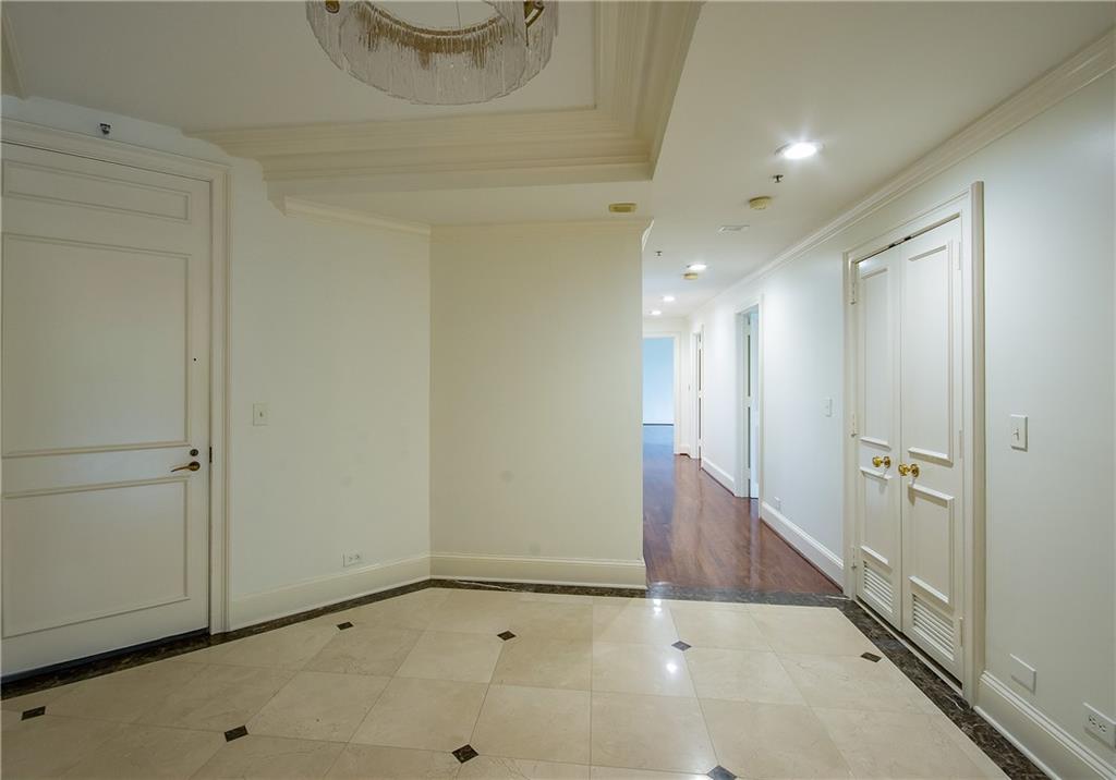 2660 Peachtree Road NW Unit 6E