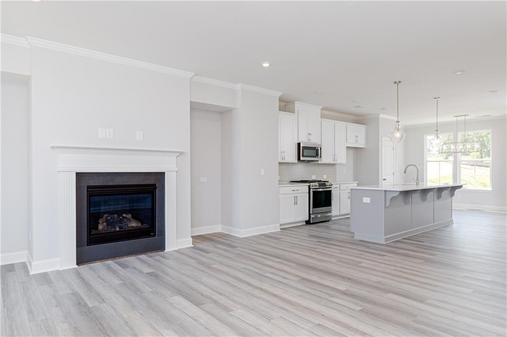 2274 Whistler Way NE