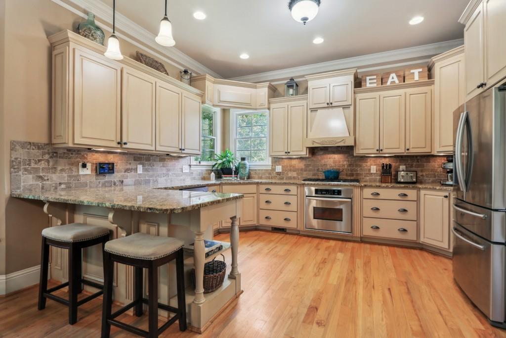 112 MANCHESTER Lane