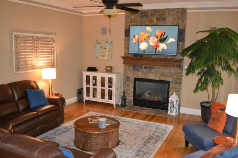 112 MANCHESTER Lane