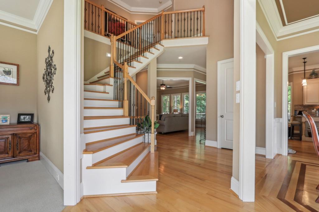 112 MANCHESTER Lane