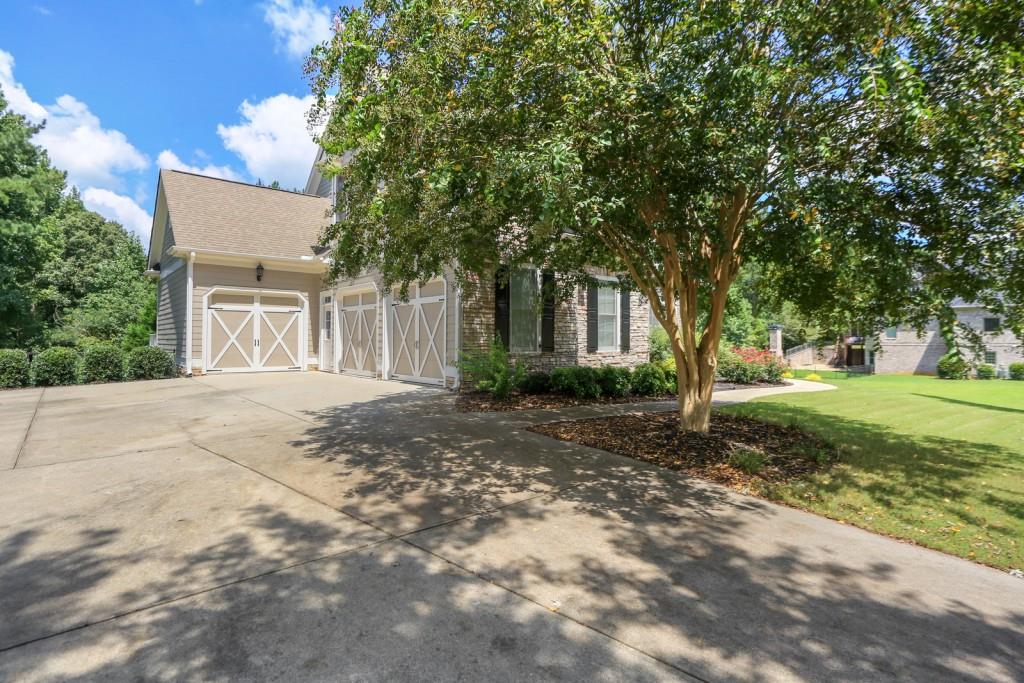112 MANCHESTER Lane