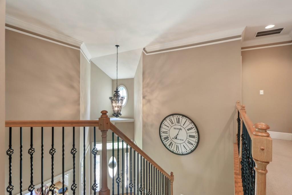 112 MANCHESTER Lane