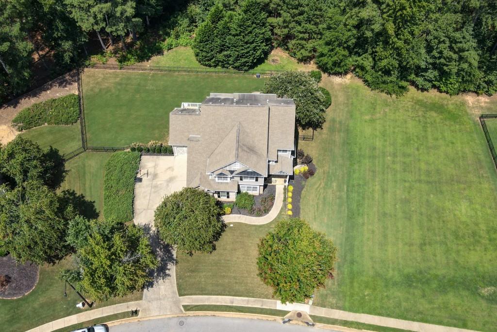 112 MANCHESTER Lane