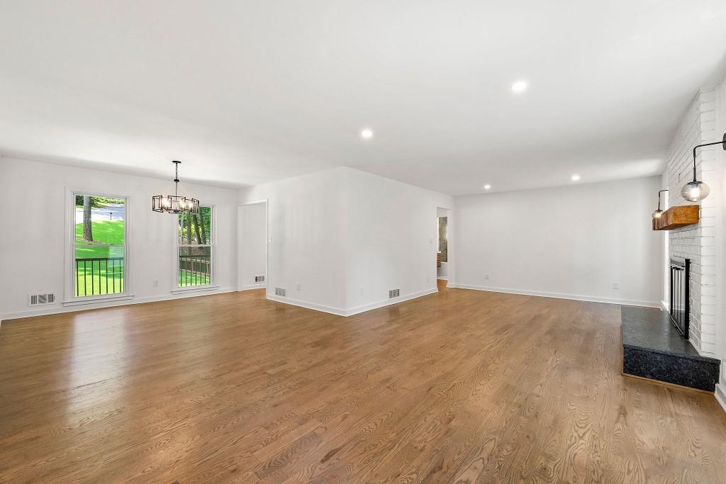 4260 Blackland Way