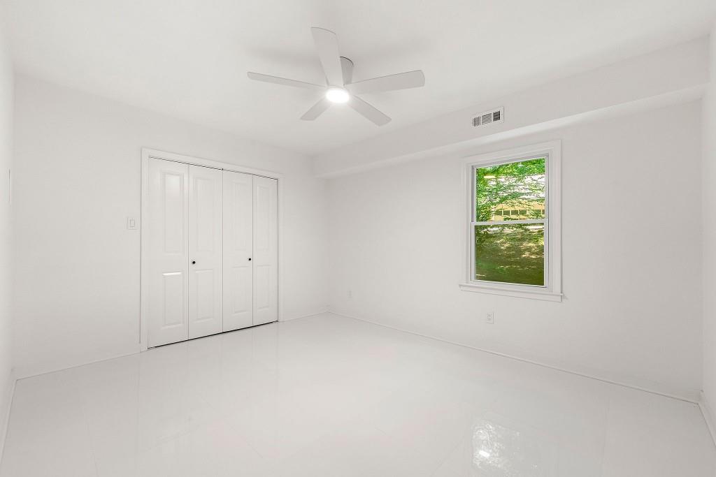 4260 Blackland Way