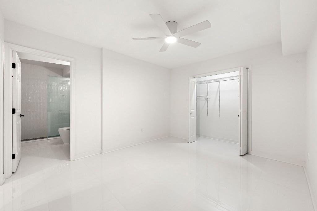 4260 Blackland Way