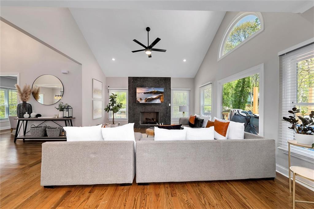 1968 Starlight Drive