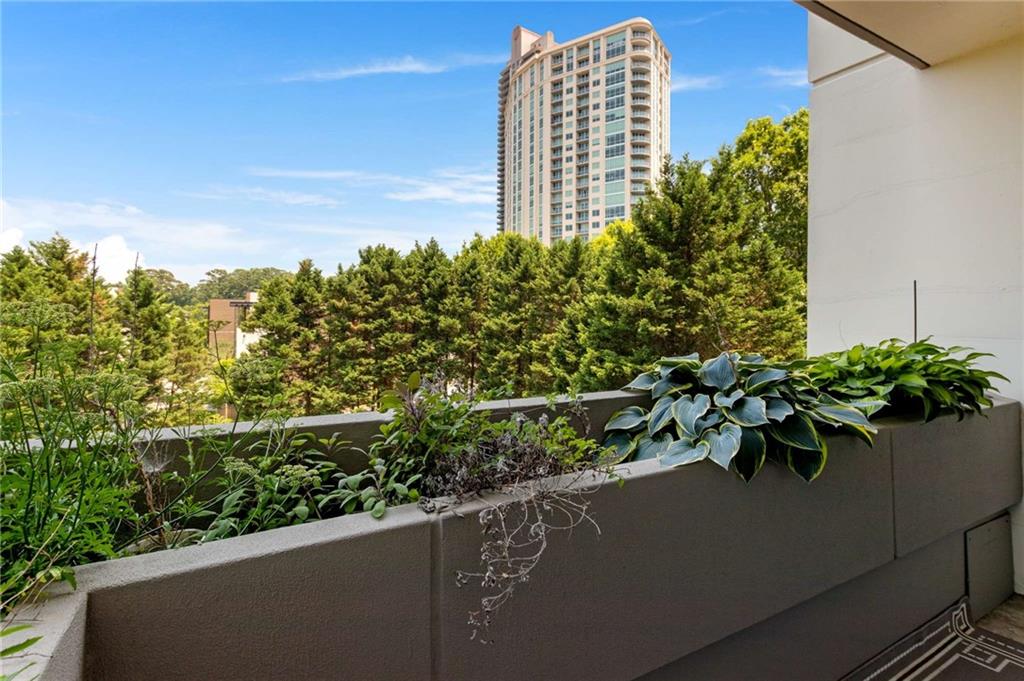 700 Park Regency Place NE Unit 702