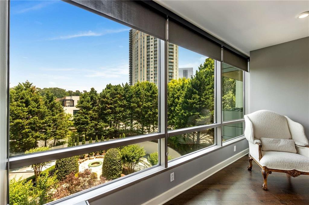 700 Park Regency Place NE Unit 702