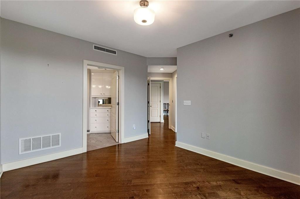 700 Park Regency Place NE Unit 702