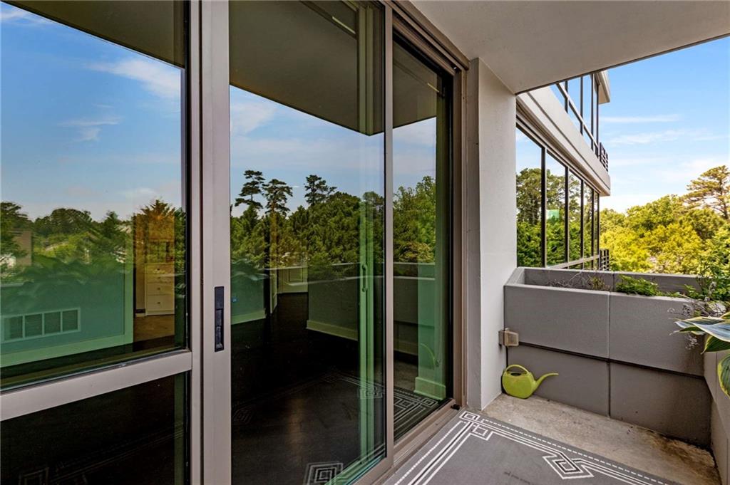 700 Park Regency Place NE Unit 702