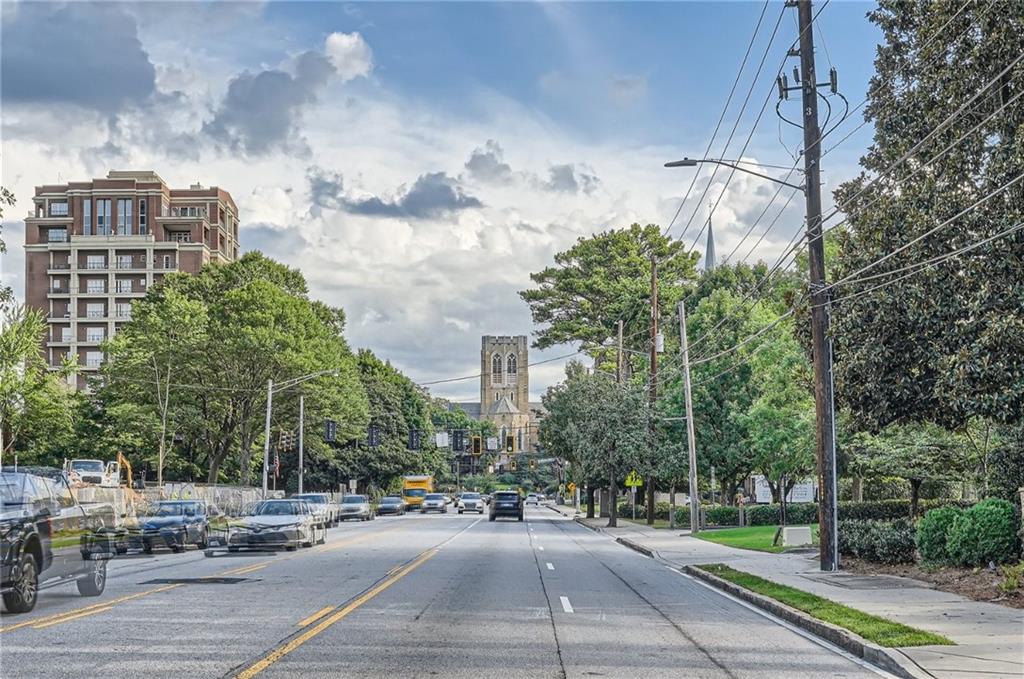 2637 Peachtree Road NE Unit 308