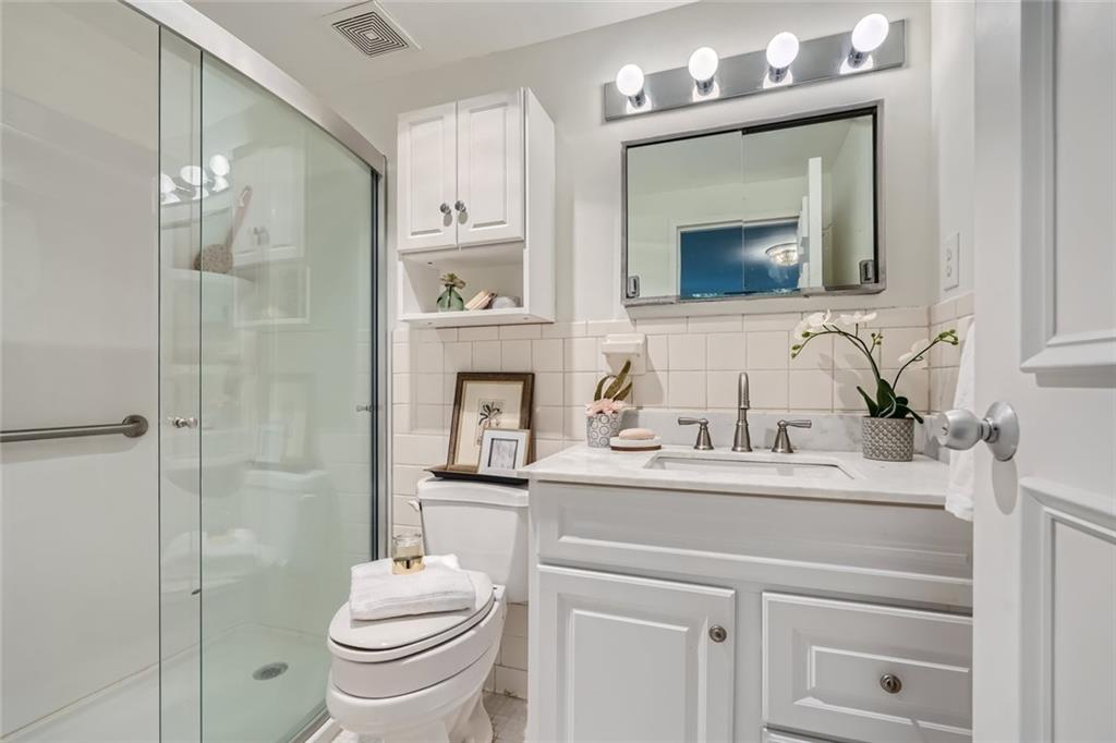2637 Peachtree Road NE Unit 308