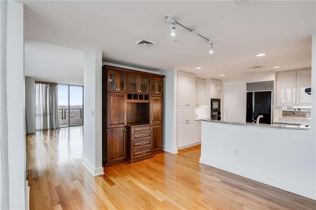 700 Park Regency Place NE Unit 1907