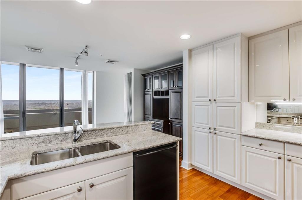 700 Park Regency Place NE Unit 1907